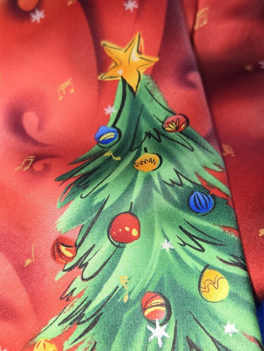 J. Garcia The Fox Trot Collection Sixty Red Santa Christmas Tree Silk Blend New